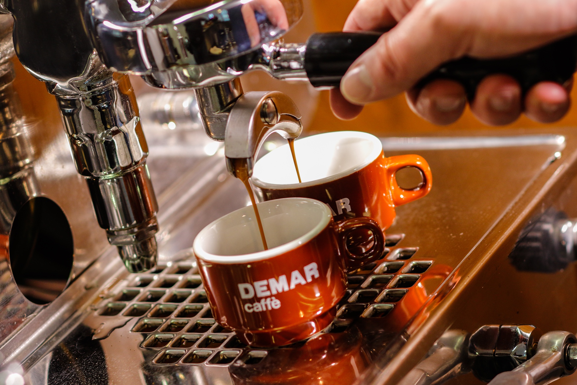 Torrefazione Demar Caffè: Artisans of wood-fire roasted coffee